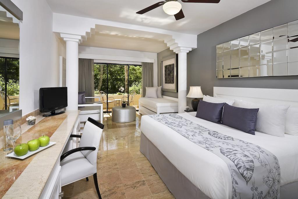 Melia Caribe Tropical All Inclusive (Adults Only) Punta Cana Room photo